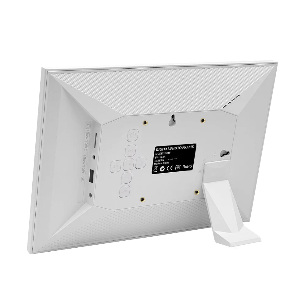 Imagem de moldura digital para fotos com suporte na parte traseira, praticidade na visualização de imagens digitais.